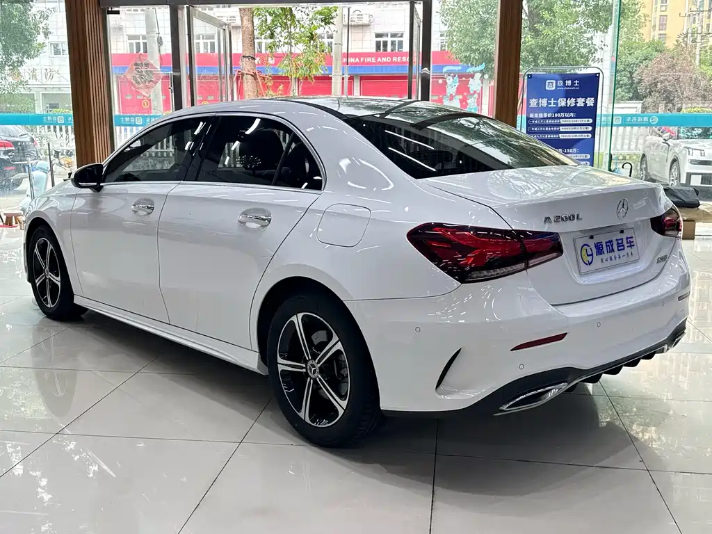 Mercedes-Benz A-Class — миниатюра 10