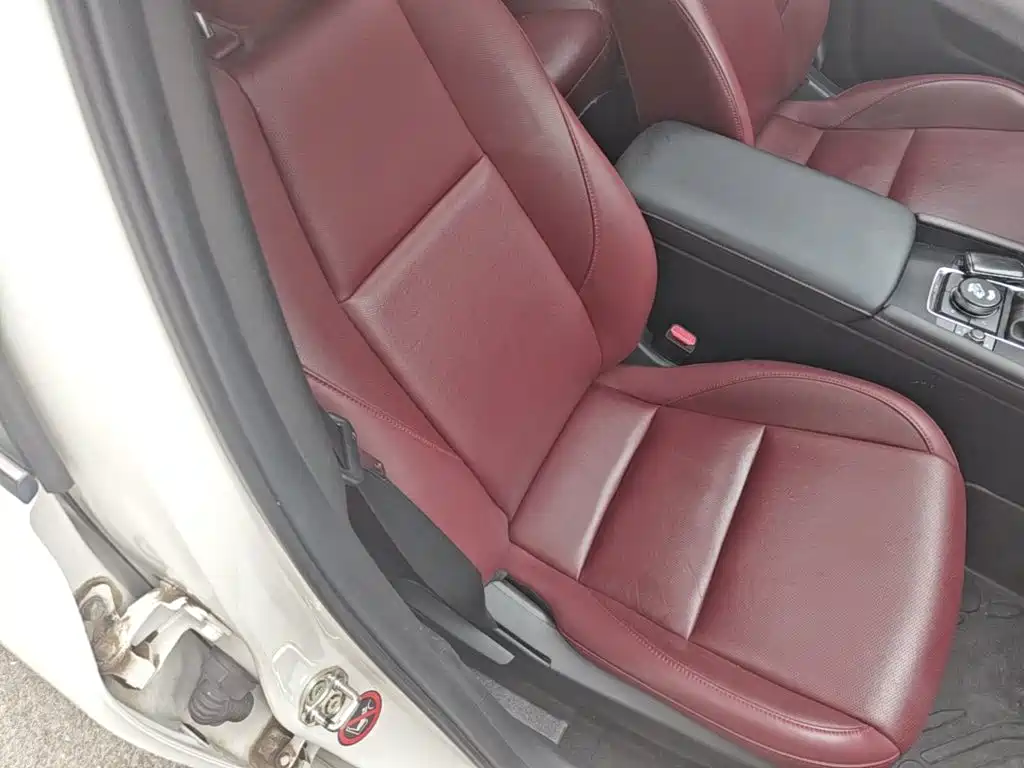 Mazda 3 Axela — миниатюра 25