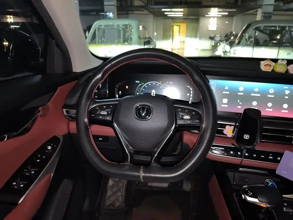 Changan Changan CS75PLUS — миниатюра 3