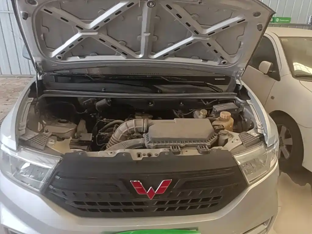 Wuling Hongguang V — миниатюра 20