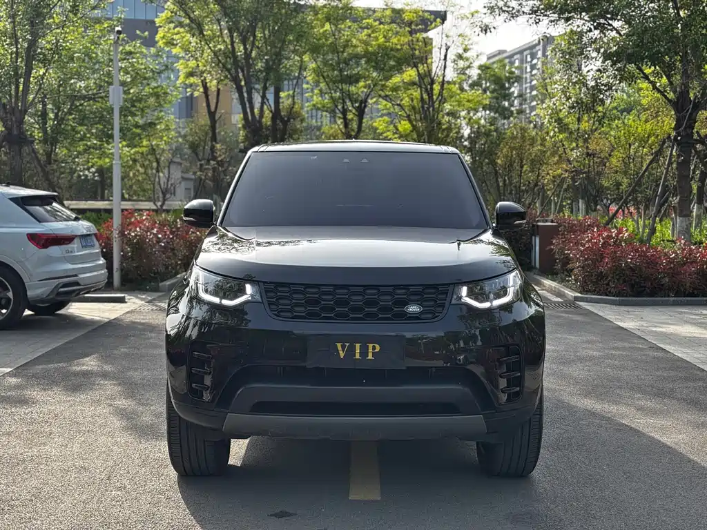 Land Rover Discovery 2018 3.0 SC V6 SE