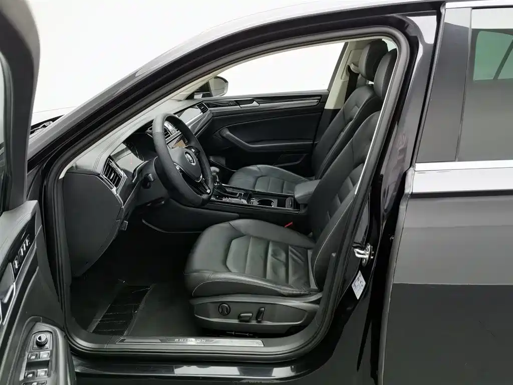 Volkswagen Phideon 2019 380TSI VI