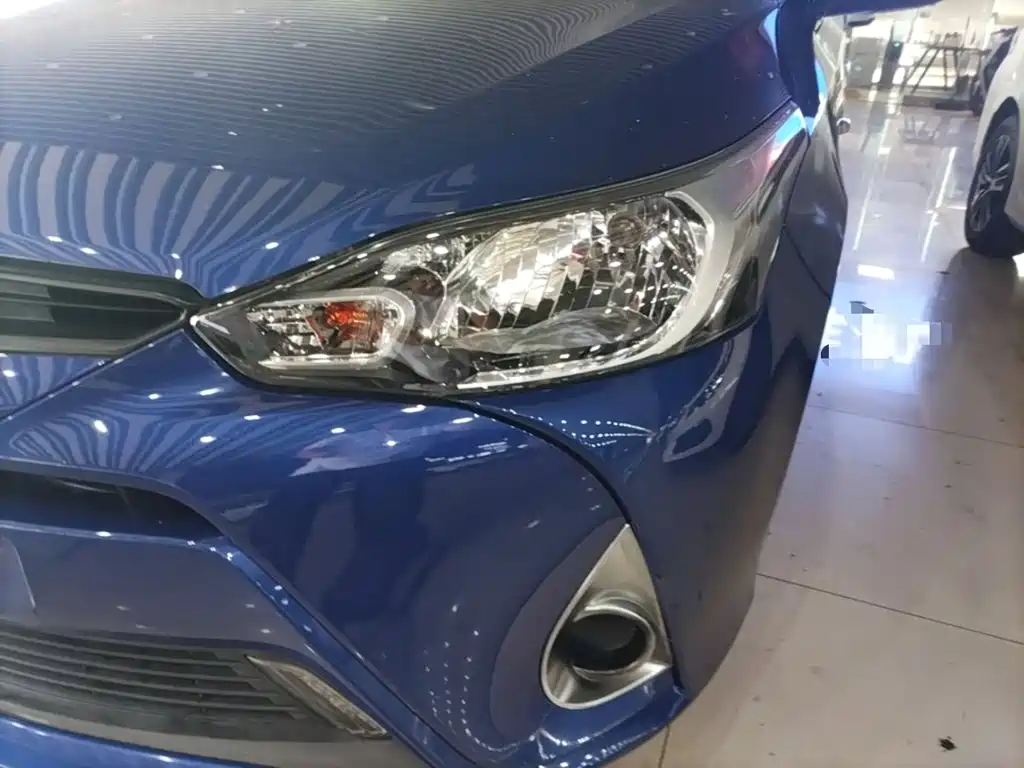 Toyota Yaris L — миниатюра 24