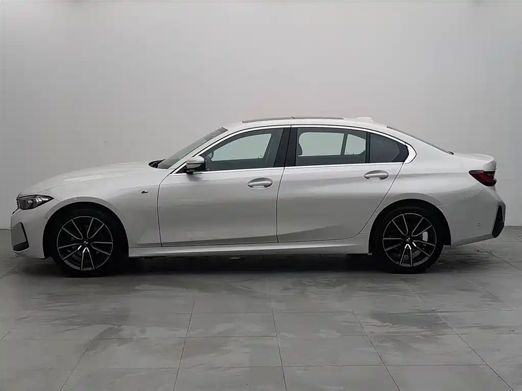 BMW 3 Series — миниатюра 3
