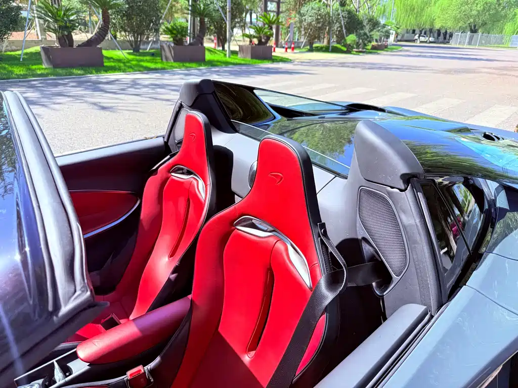 McLaren Artura — миниатюра 8