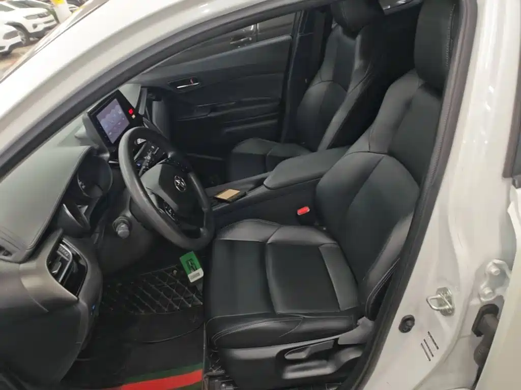Toyota IZOA — миниатюра 15