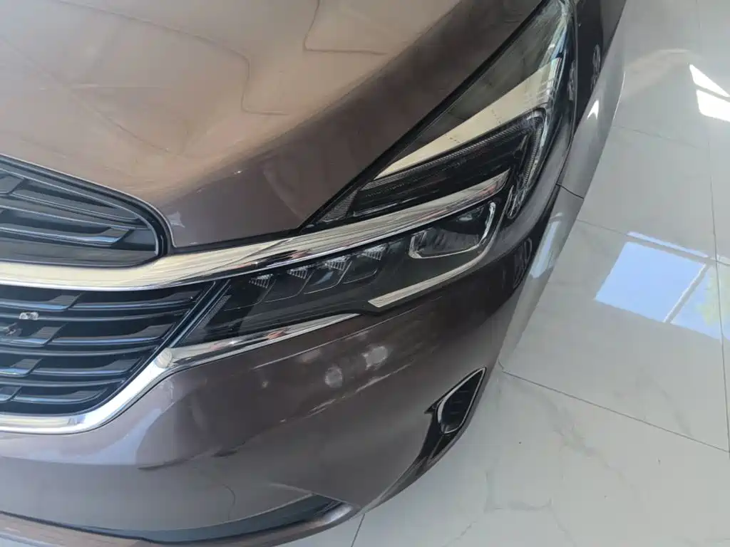 Buick GL8 — миниатюра 24