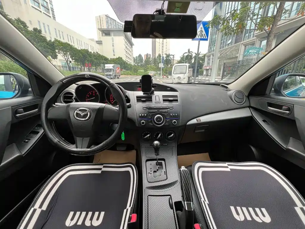Mazda 3 Xingcheng — миниатюра 5