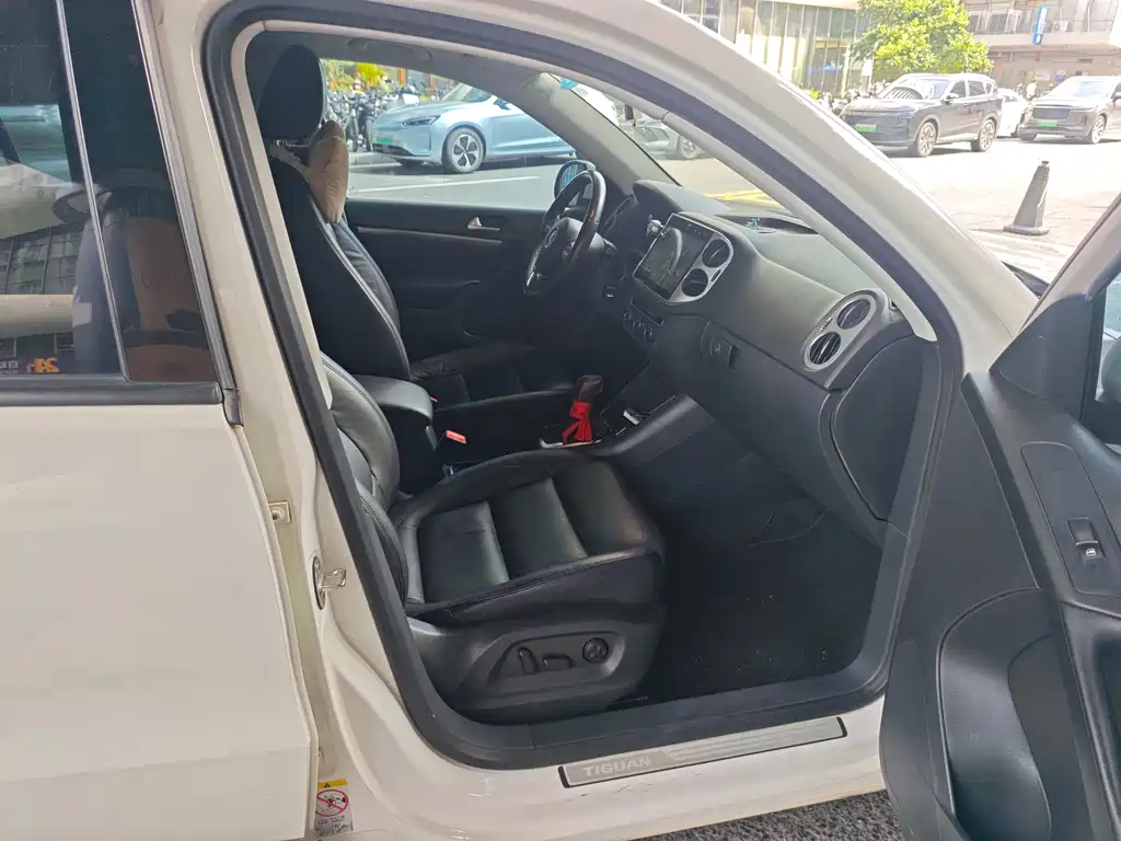 Volkswagen Tiguan — миниатюра 11