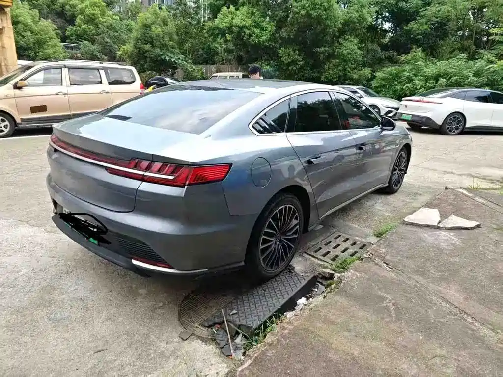 BYD Han 2021 EV Luxury