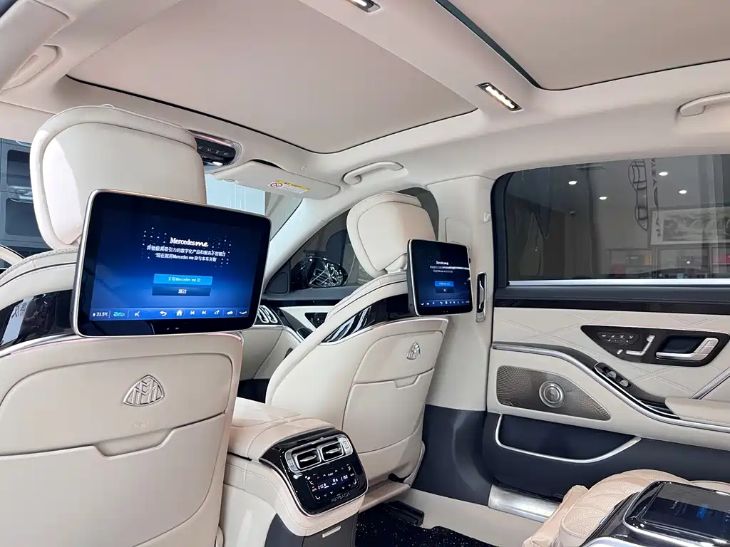Mercedes-Benz S-Class — миниатюра 31
