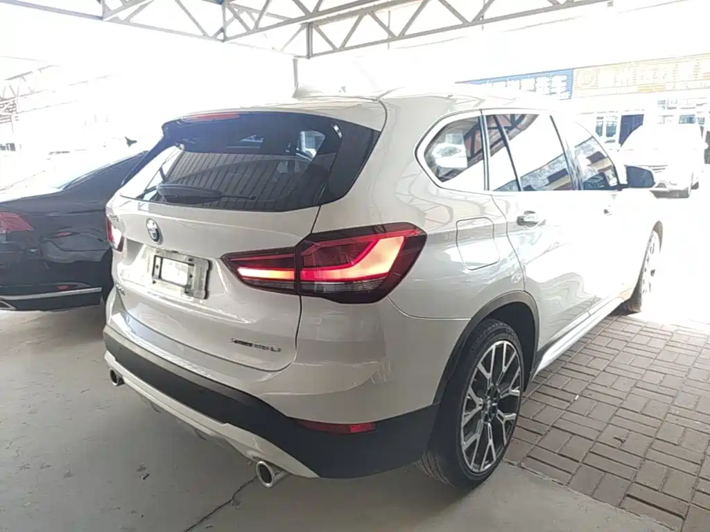 BMW X1 — миниатюра 7