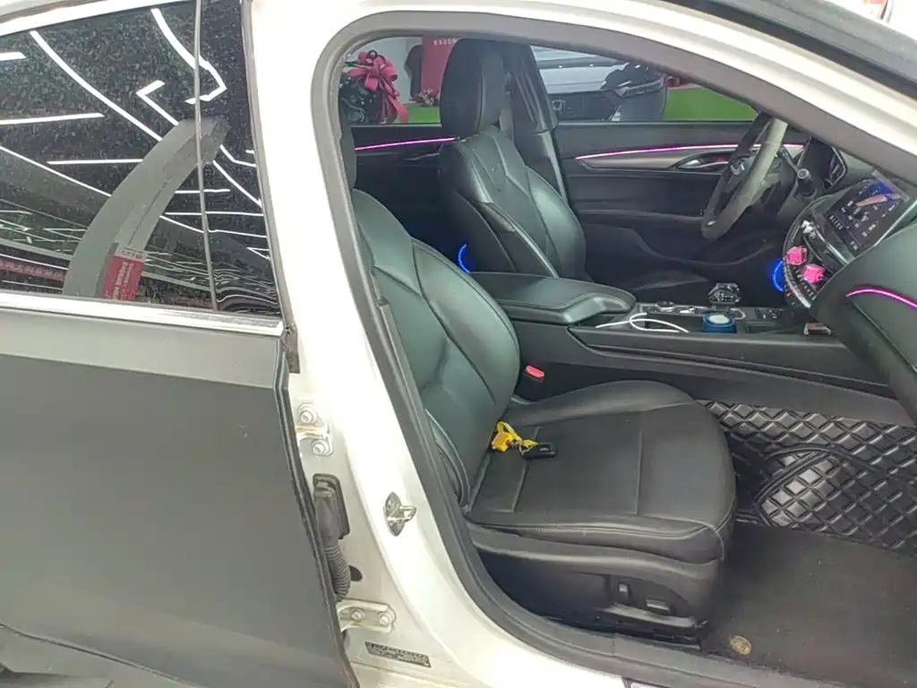 Cadillac CT5 — миниатюра 25