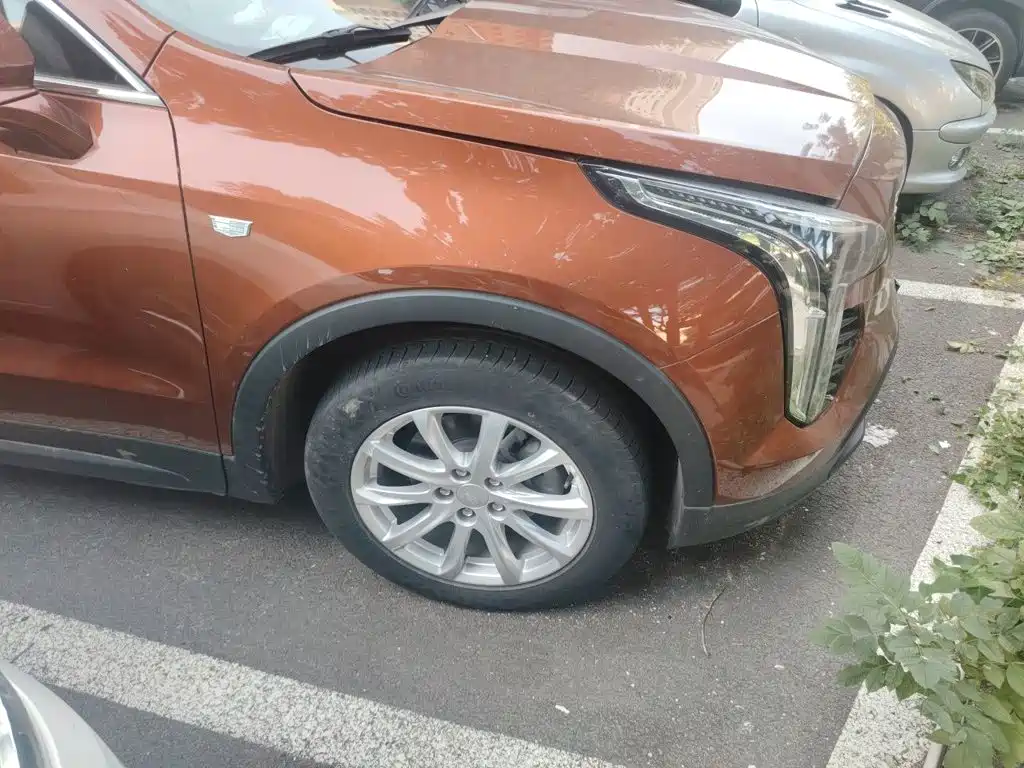 Cadillac XT4 — миниатюра 8