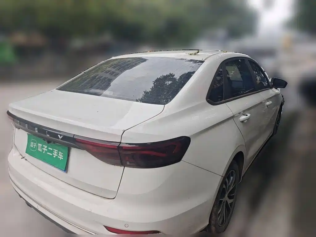 Geely Emgrand — миниатюра 4