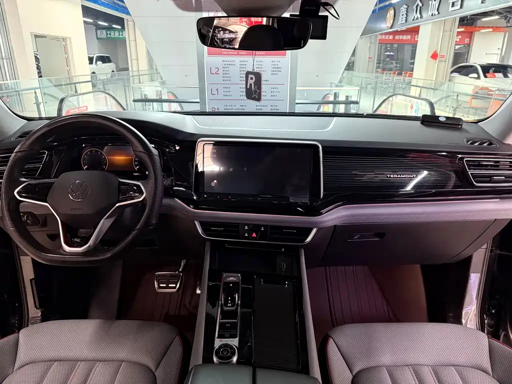 Volkswagen Teramont — миниатюра 4