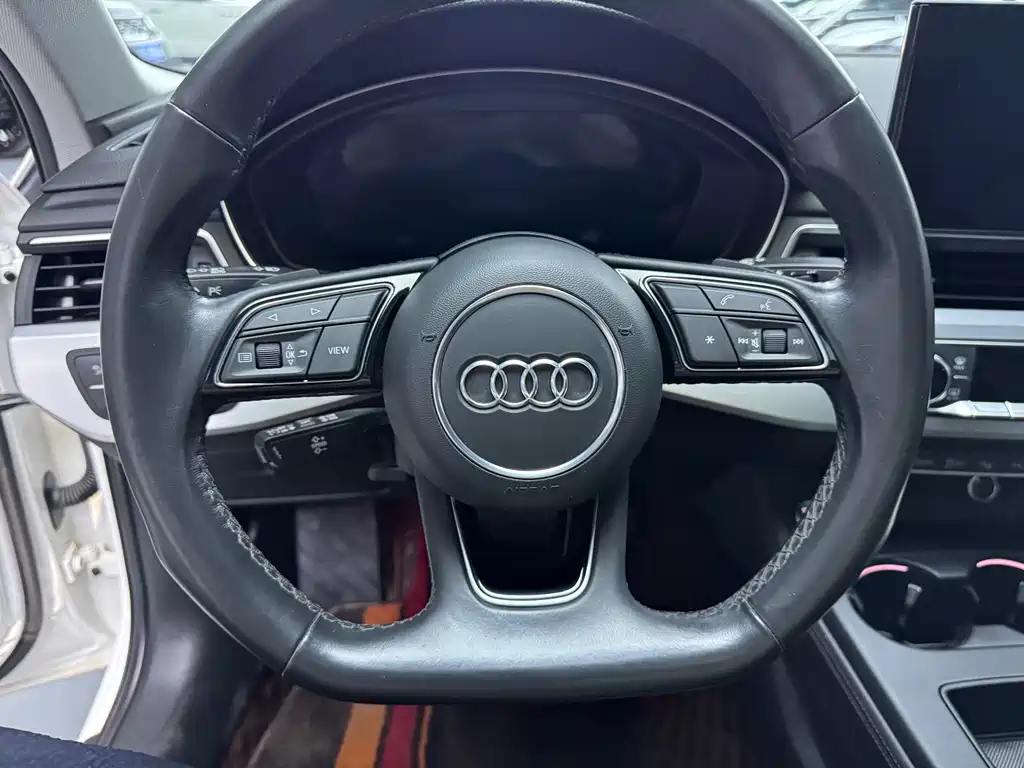 Audi A4L — миниатюра 7