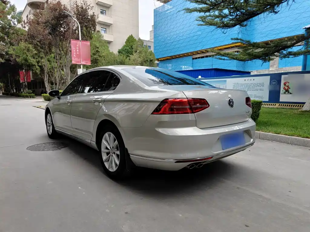 Volkswagen Magotan — миниатюра 10