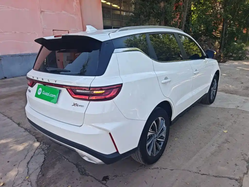 Geely Vision X6 — миниатюра 5