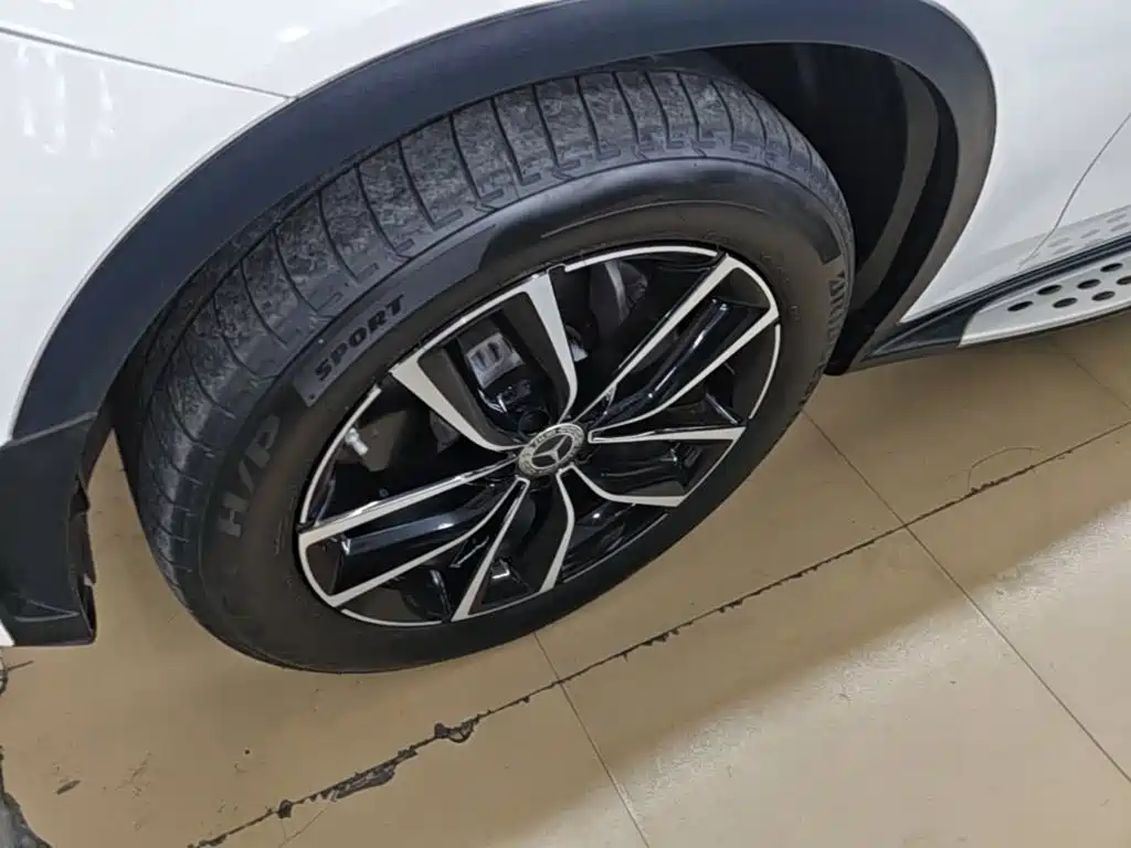 Mercedes-Benz GLC — миниатюра 23