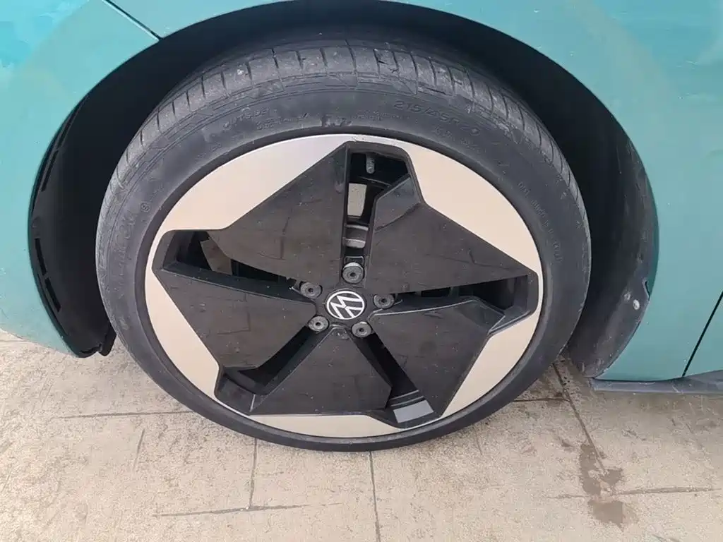 Volkswagen ID.3 — миниатюра 23