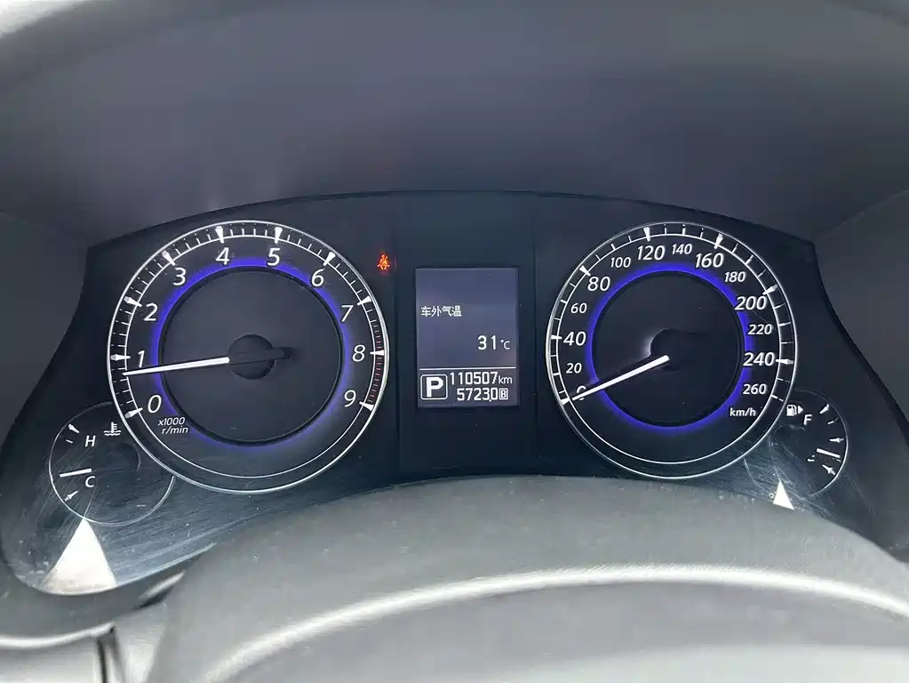 Infiniti QX50 2015 2.5L Comfort