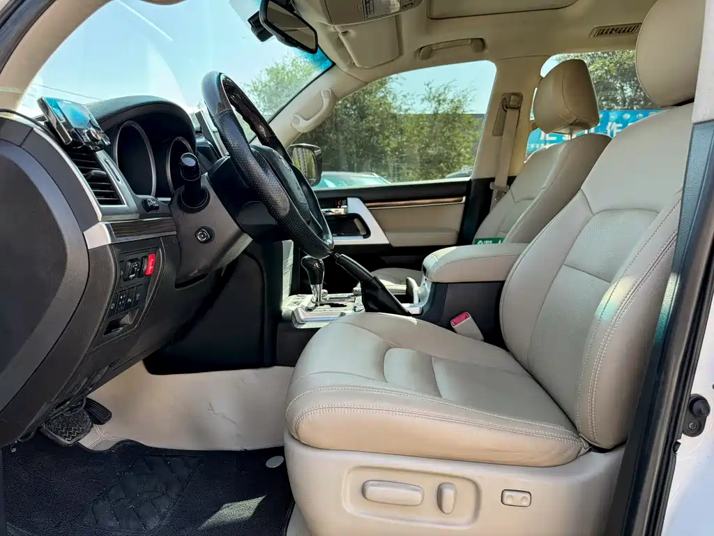 Toyota Land Cruiser 4.7L Auto VX, фото 4