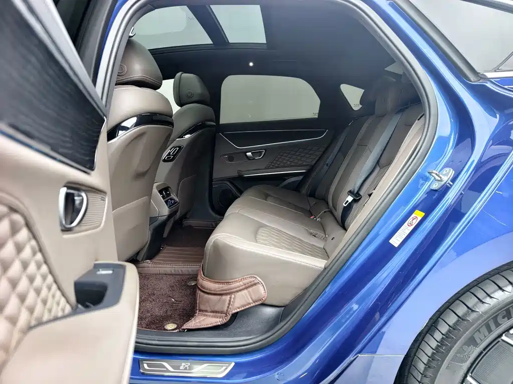 BYD Han — миниатюра 10