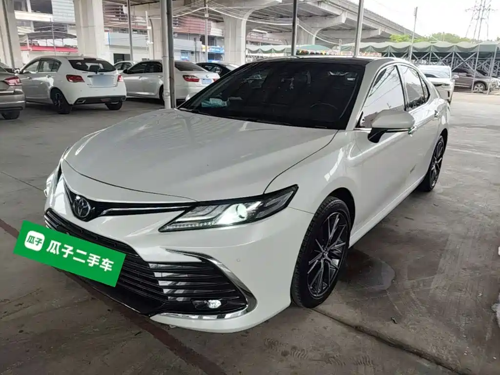 Toyota Camry 2021 2.5G Luxury
