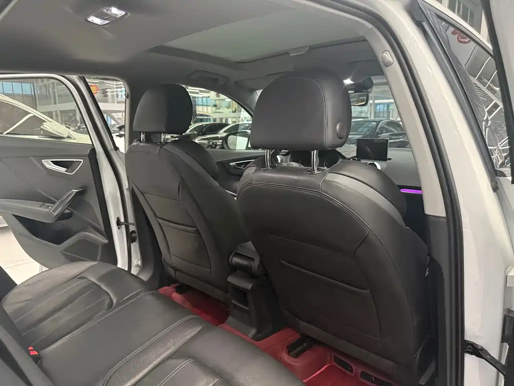 Audi Q2L — миниатюра 6
