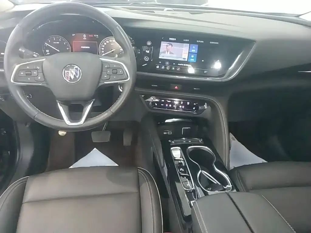 Buick Envision Plus — миниатюра 10