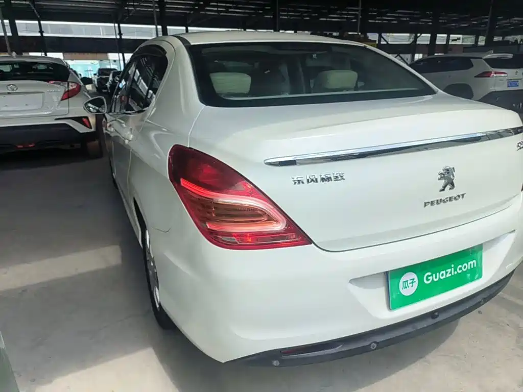 Peugeot 308 — миниатюра 5