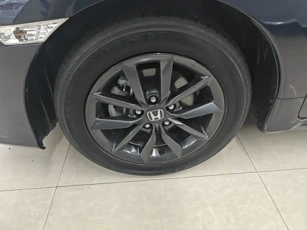 Honda Civic — миниатюра 23