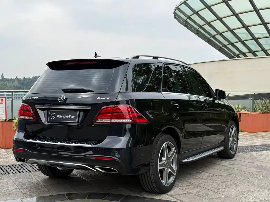 Mercedes-Benz GLE (Import) — миниатюра 4
