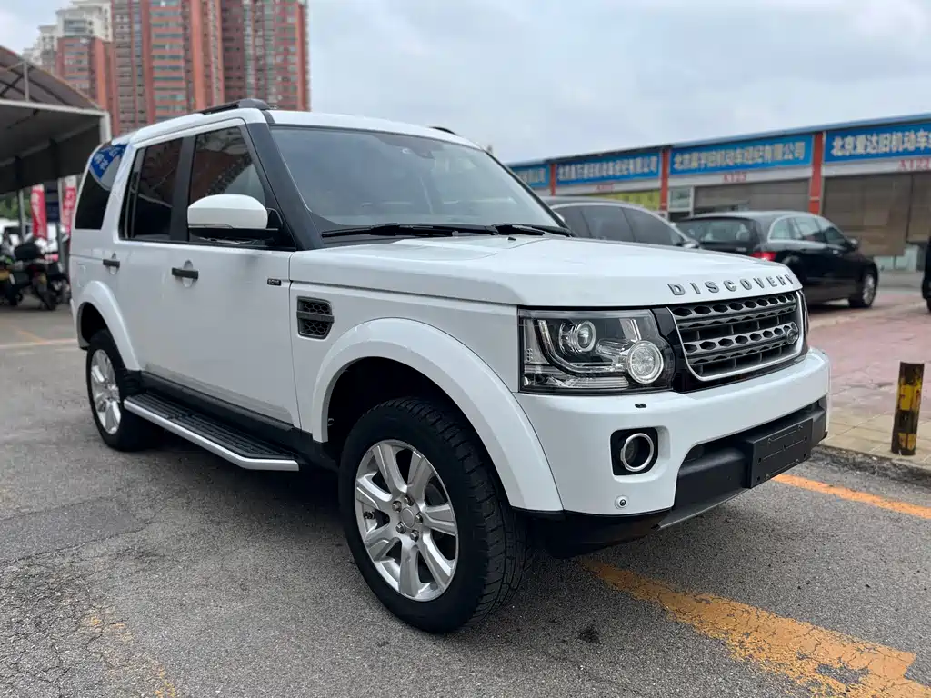 Land Rover Discovery 2016 3.0 SC V6 SE