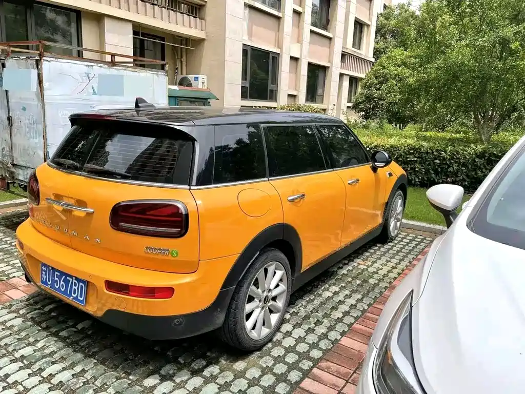 MINI Mini Clubman — миниатюра 8