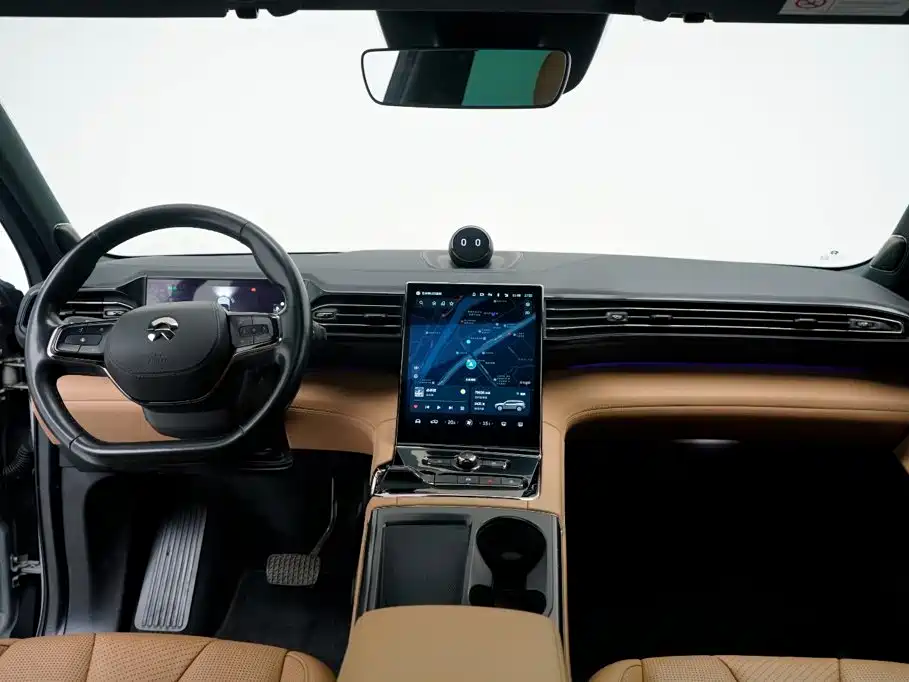 NIO ES8 — миниатюра 4