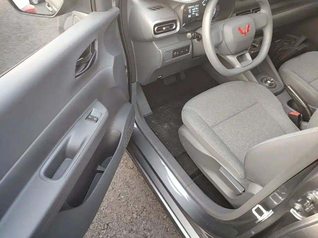 Wuling Hongguang EV — миниатюра 16