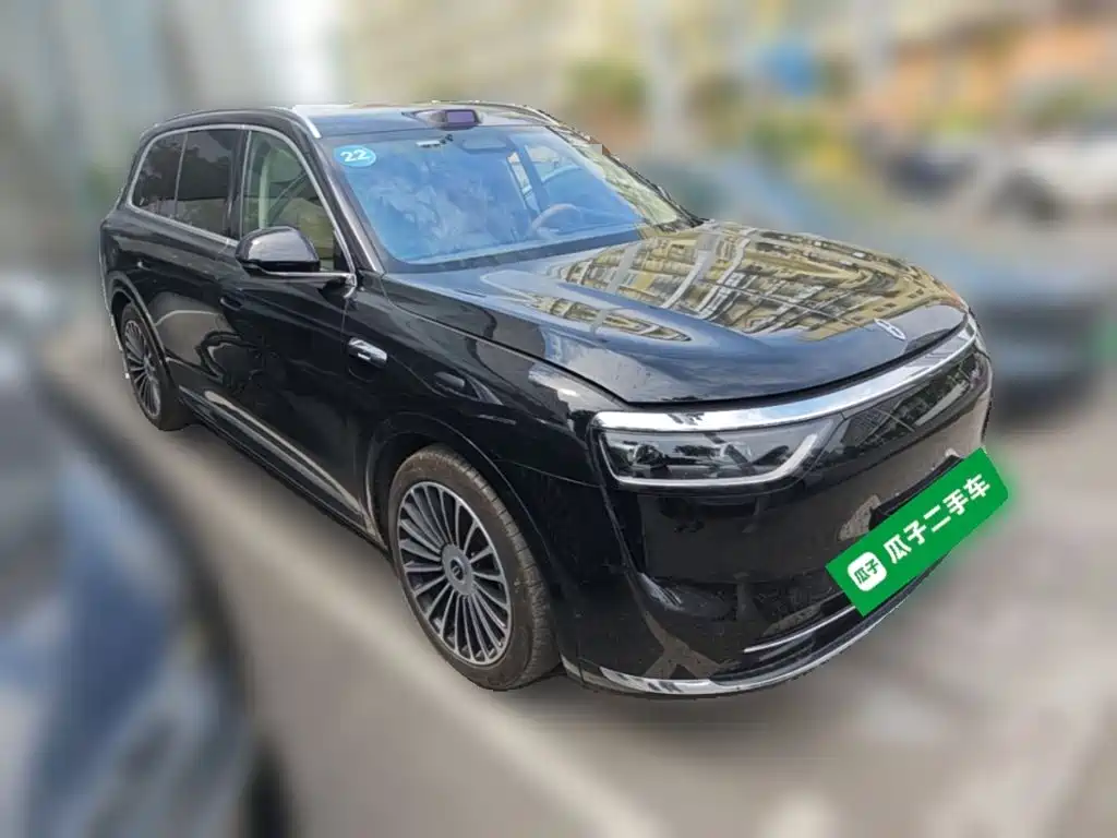Aito M8 2025 Ultra 53.4kWh 6 мест (192 )