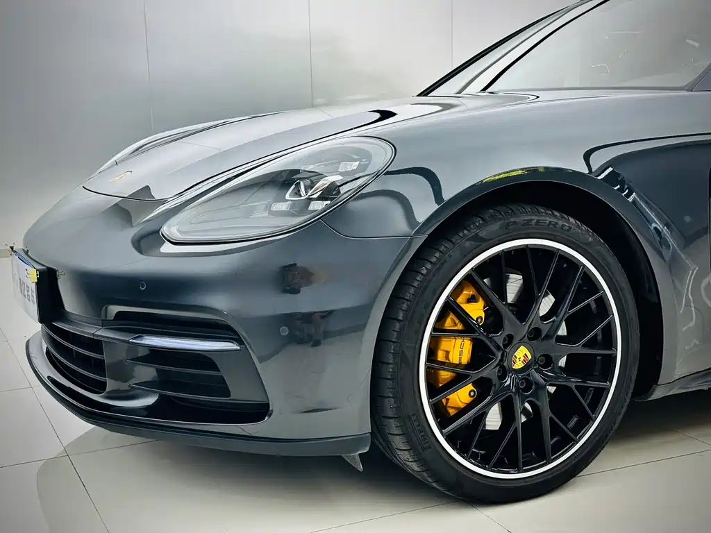 Porsche Panamera — миниатюра 8