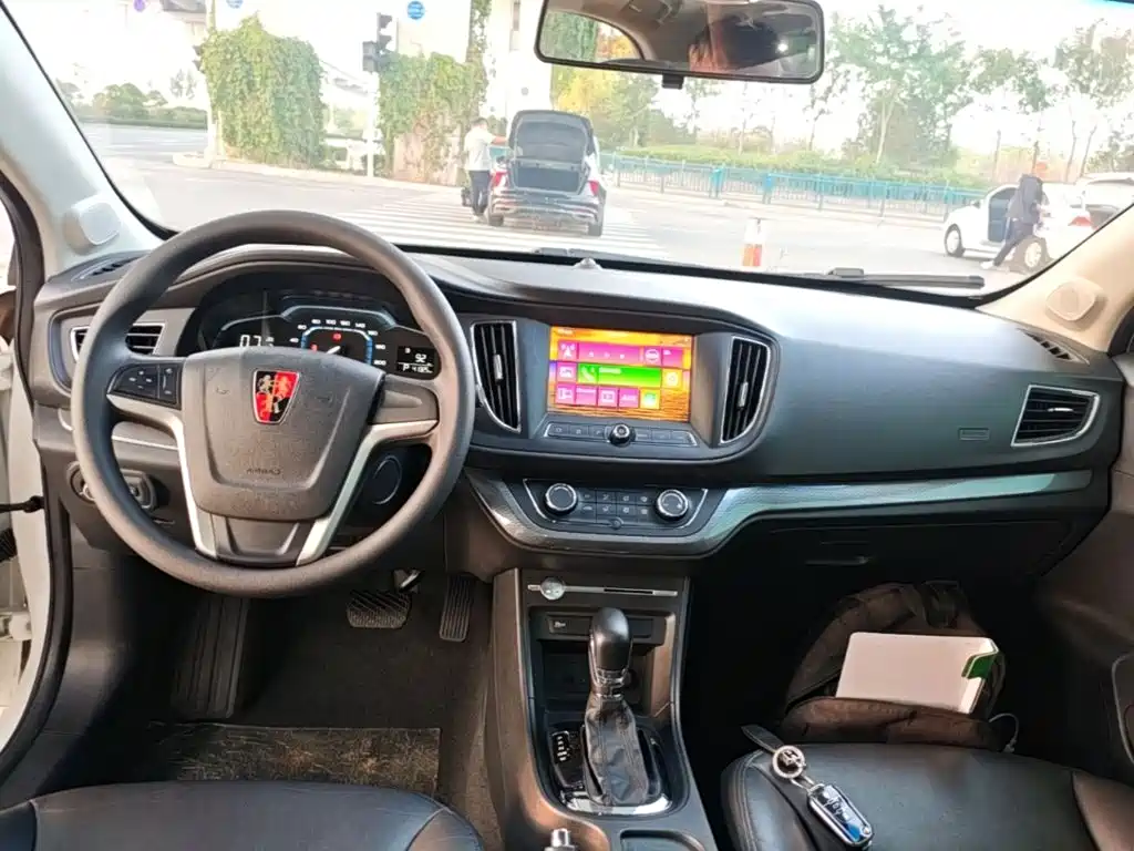 Roewe 360 — миниатюра 10