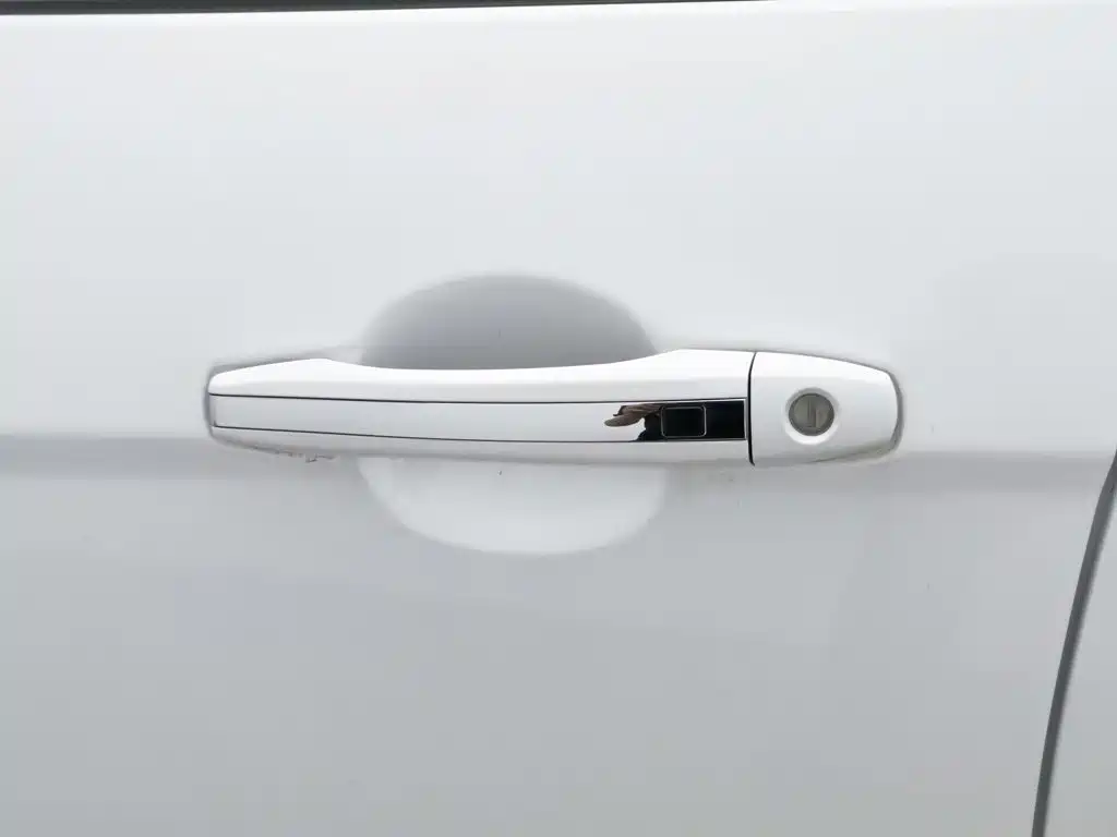 Geely Emgrand — миниатюра 18