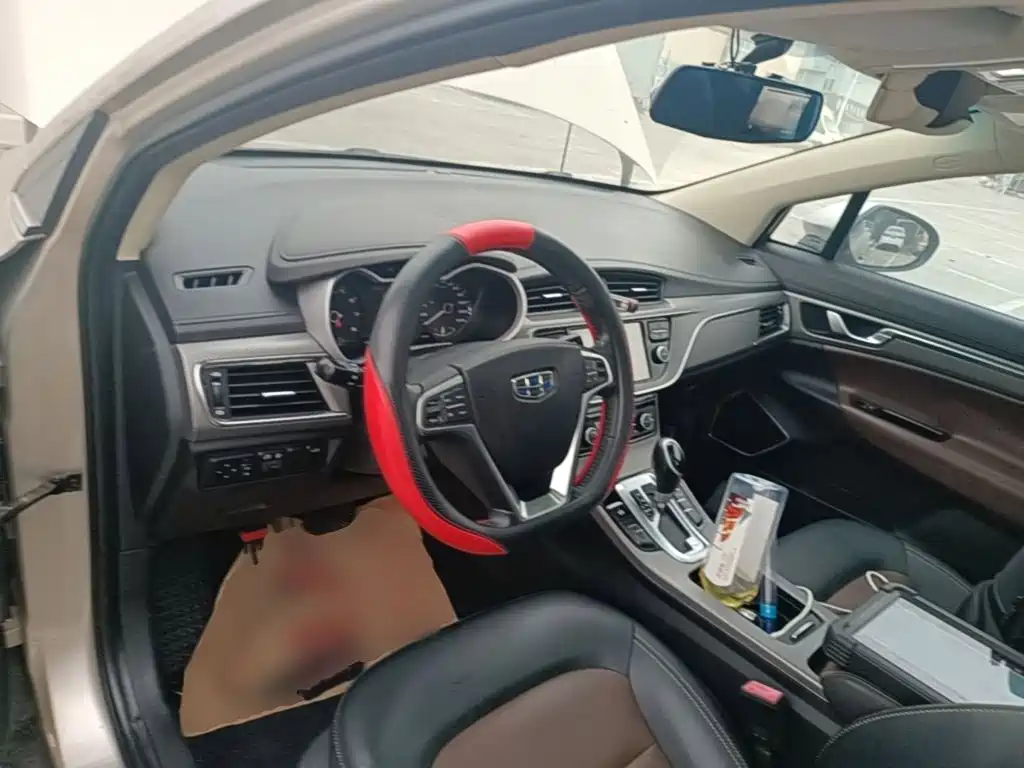 Geely Emgrand GS — миниатюра 10