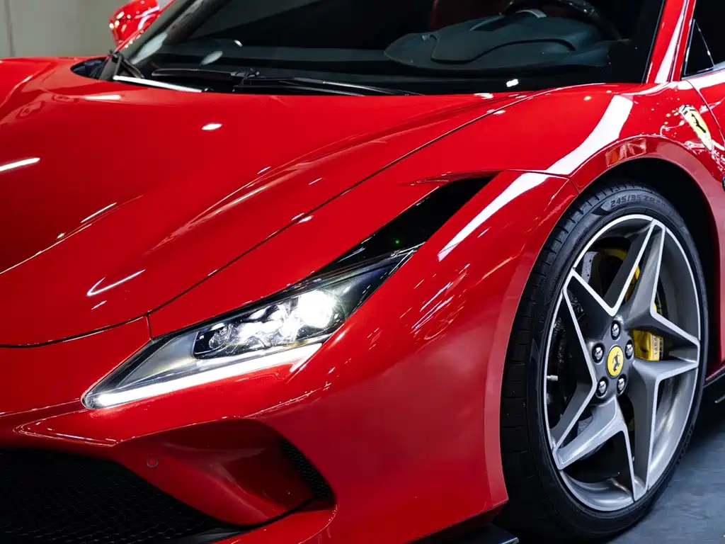 Ferrari F8 — миниатюра 6