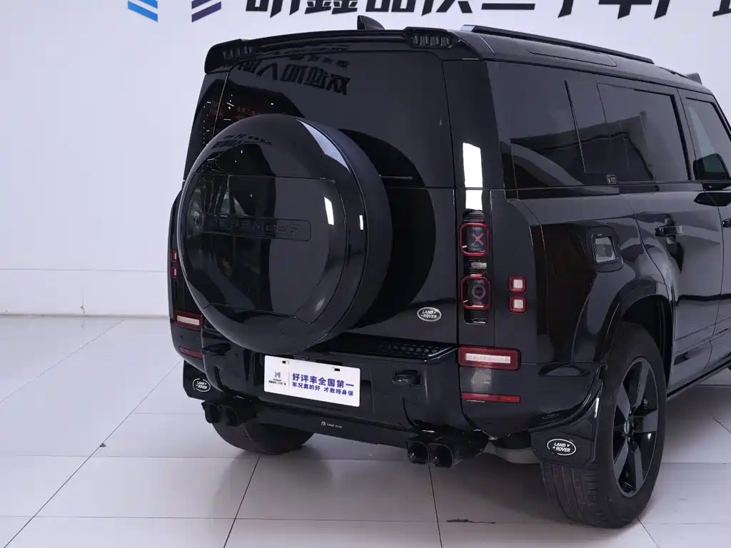 Land Rover Defender — миниатюра 8