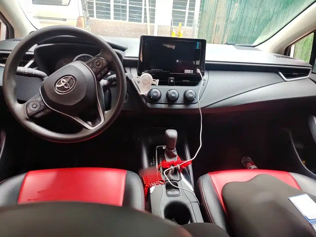 Toyota Corolla — миниатюра 5