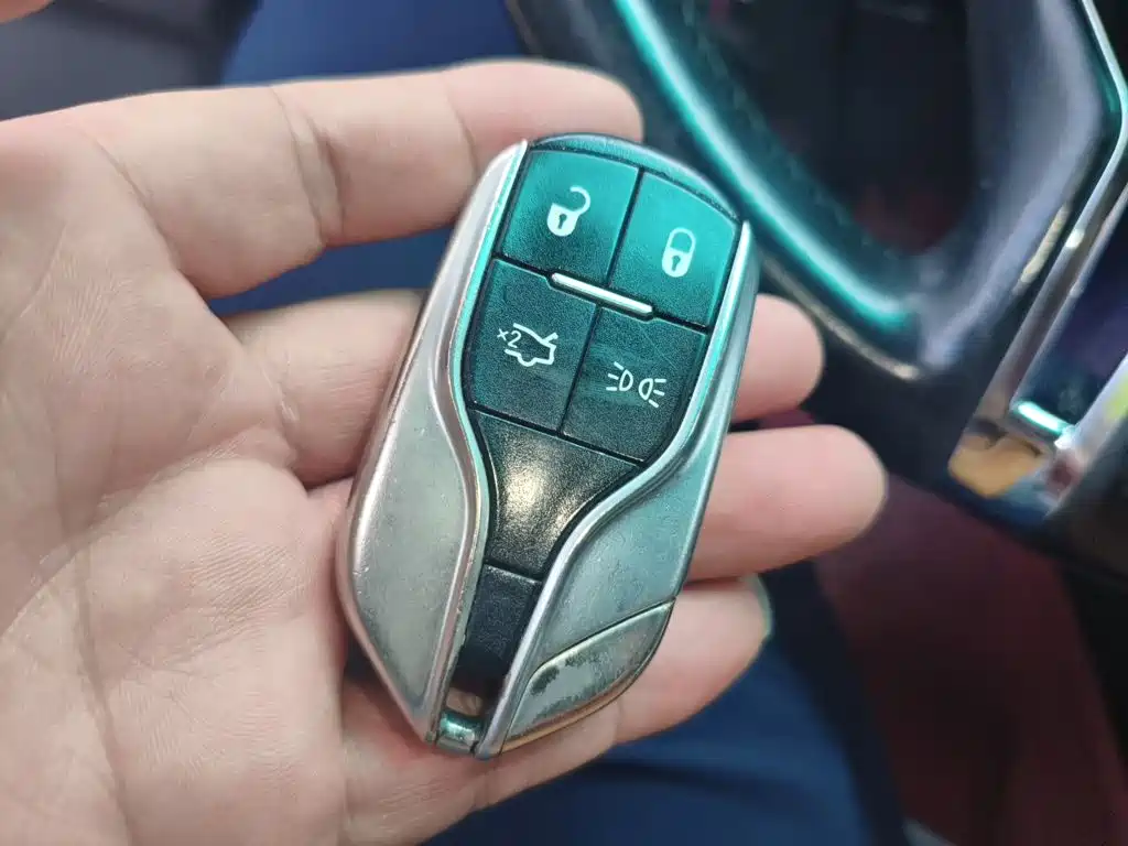 Maserati Quattroporte — миниатюра 9