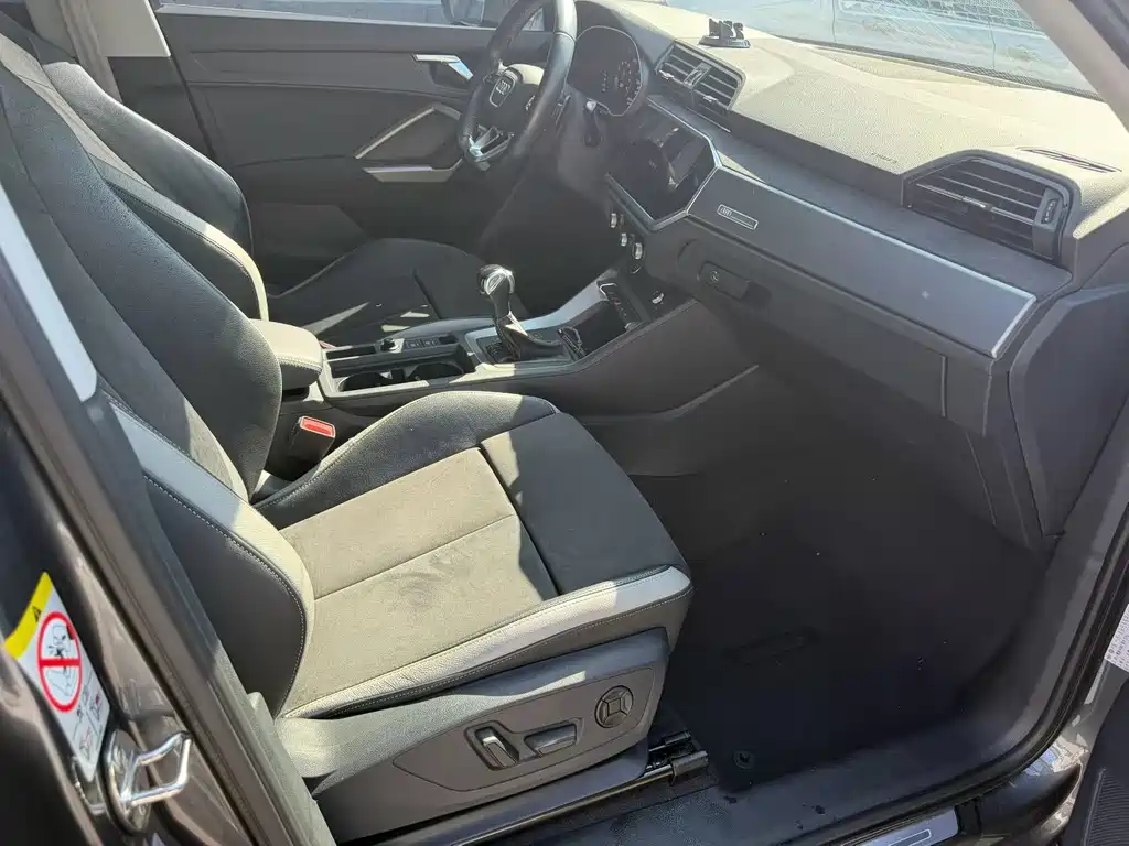 Audi Q3 — миниатюра 5