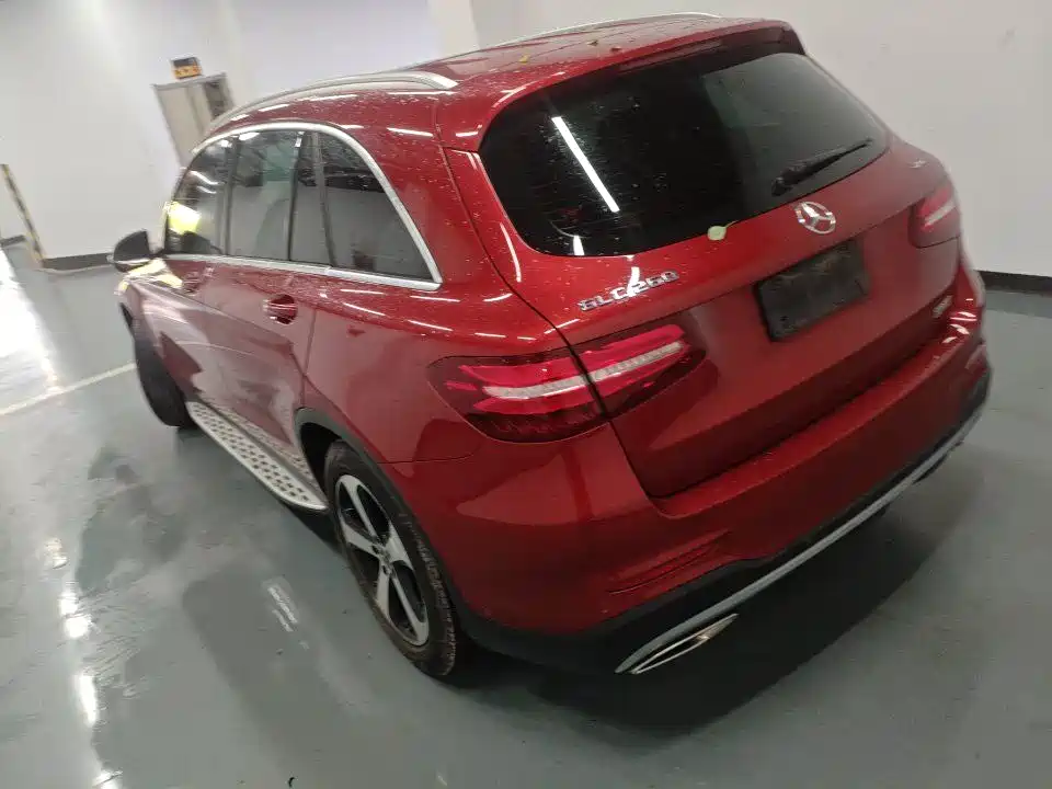 Mercedes-Benz GLC 2018 GLC 260 4MATIC Luxury