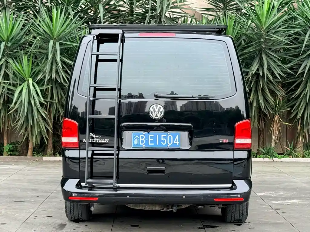 Volkswagen Multivan — миниатюра 3